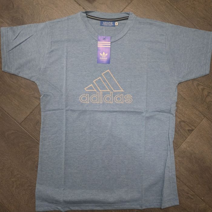 Camisola adidas nova