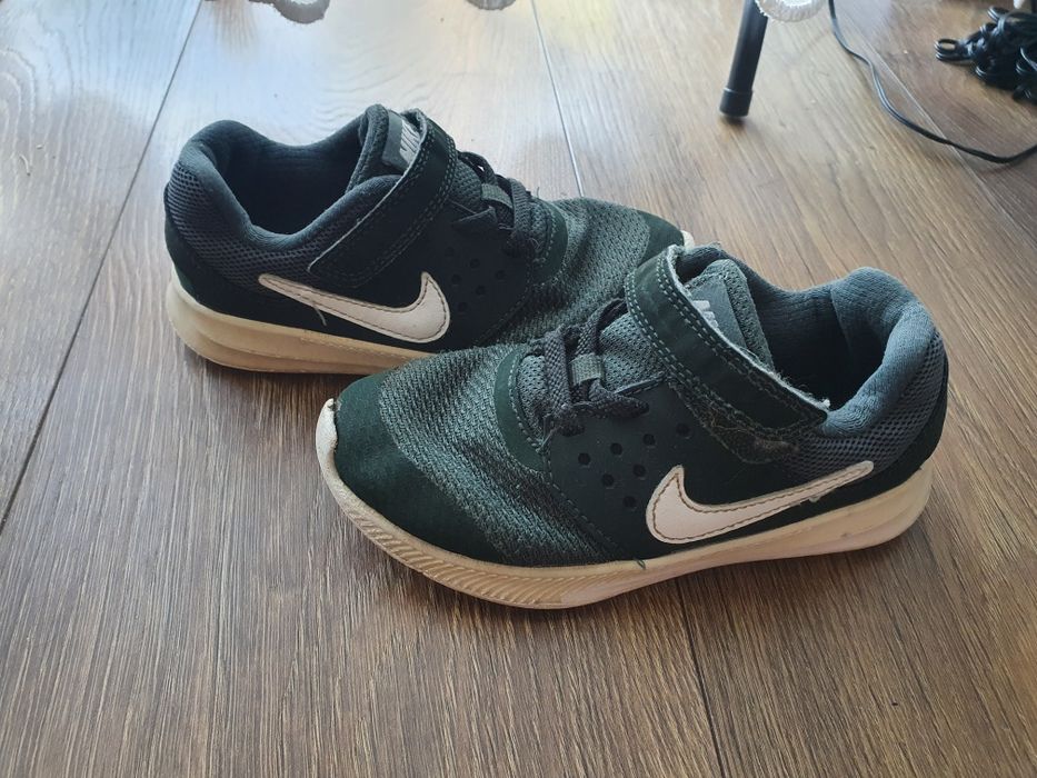 Adidasy nike r.27
