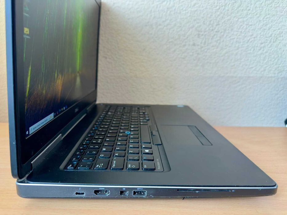 Акція! Ігровий Dell 7720 17.3"FHD IPS i7-7820HQ/16GB/512M.2/P4000 8GB