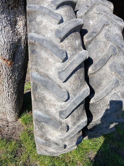 Opony 13.6-38 ciągnik