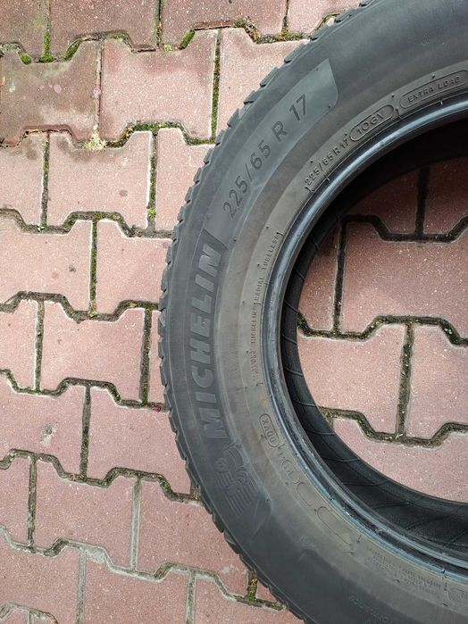 225/65/R17 MICHELIN Cross Climate 2 SUV 106V XL - cena za komplet