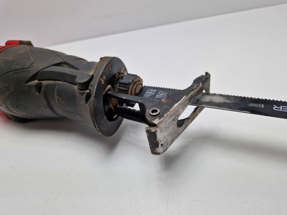 Piła szablasta elektryczna Modeco MN-92.501 800W