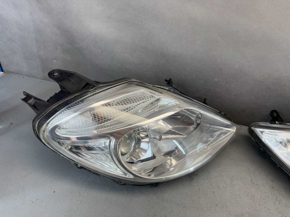 Citroen C8 Lampy Przód Przednie Xenon Kompletne Lewa+Prawa EU Ładne