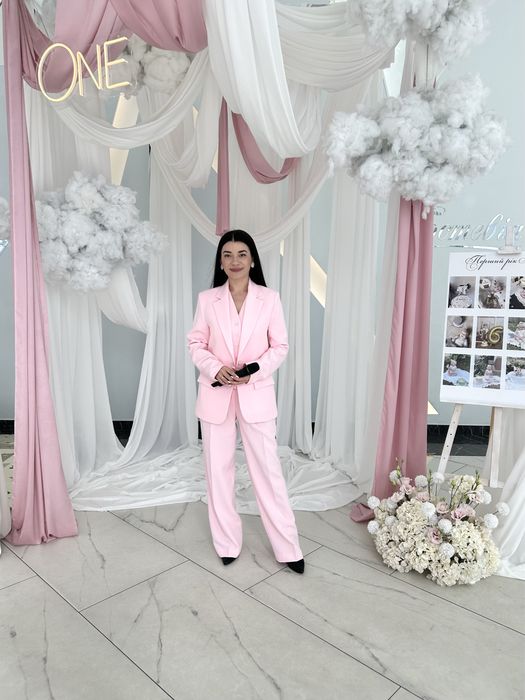 Ведуча весілля, гендер паті, перший рочок, корпоративи.