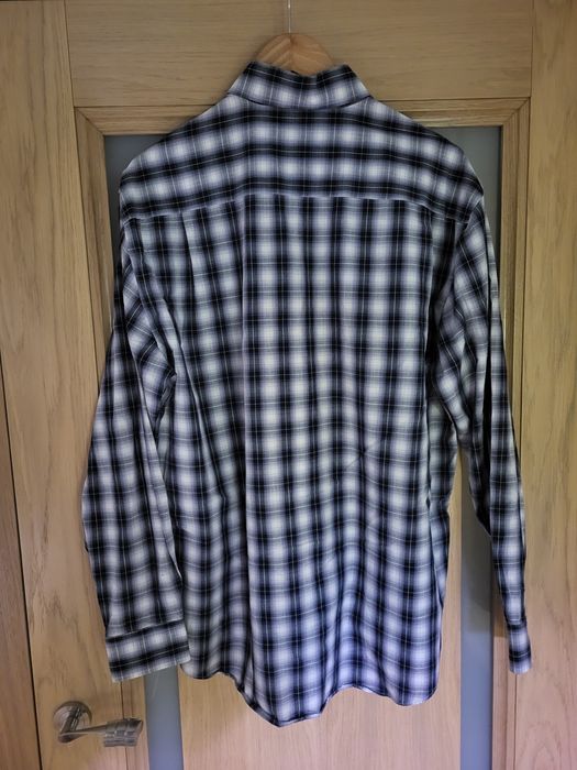 Koszula w kratę szara