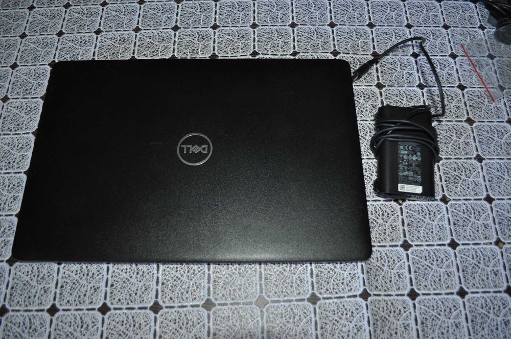 Laptop Dell Latitude 3580 Intel Core i5-7200U 8GB RAM 256GB SSD Windows 11