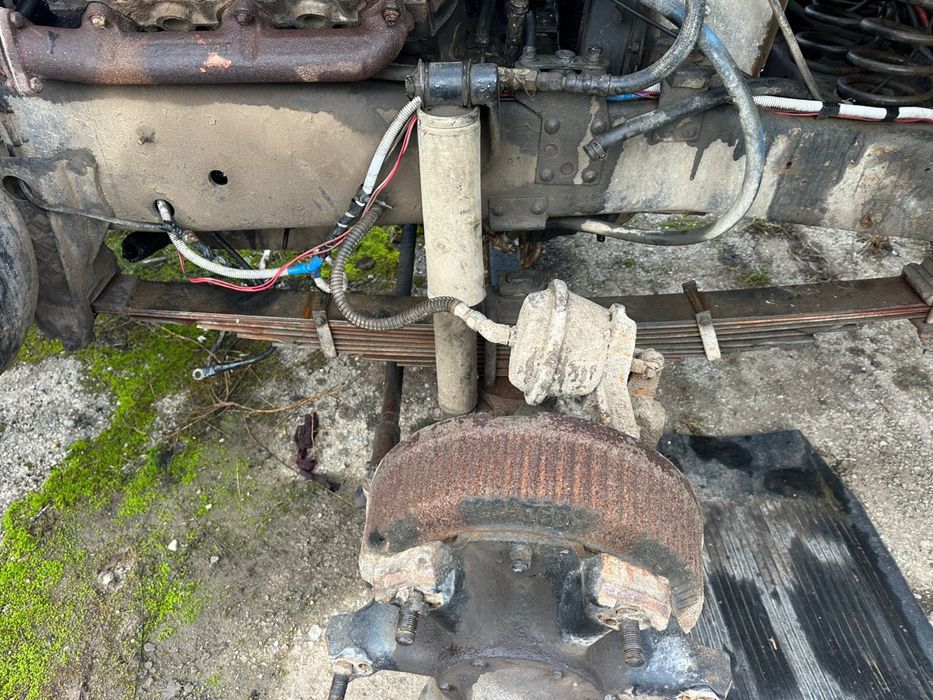 МАЗ, по запчастинах або повністю