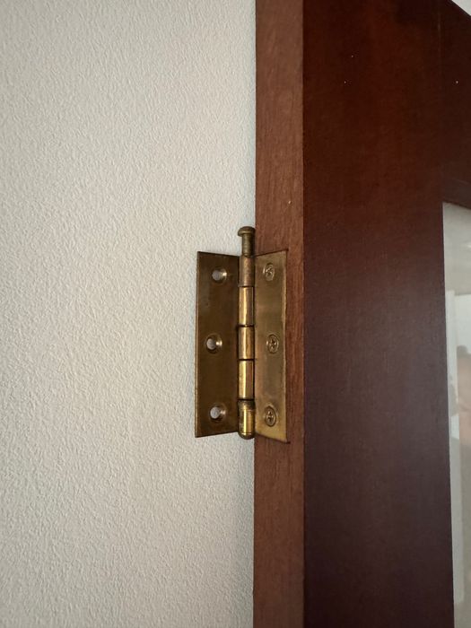 Vendo portas de madeira e vidro originais