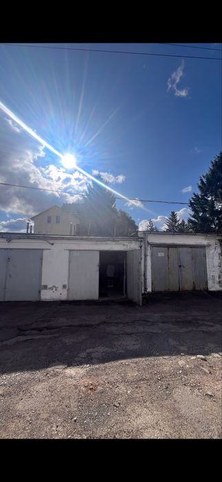 Продам гараж в гаражному кооперативі можливий торг  Новий Львів вул.Буйка/Павла Думанського
