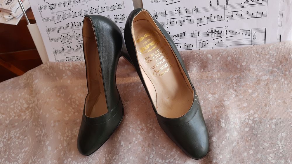 Туфли модельные 35-36 р.