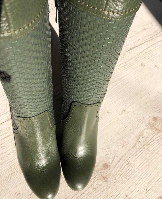 Чоботи на каблуку ALBANO