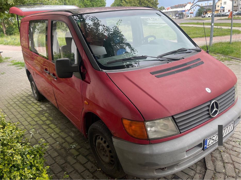 Samochód auto Mercedes Vito 2,3 D