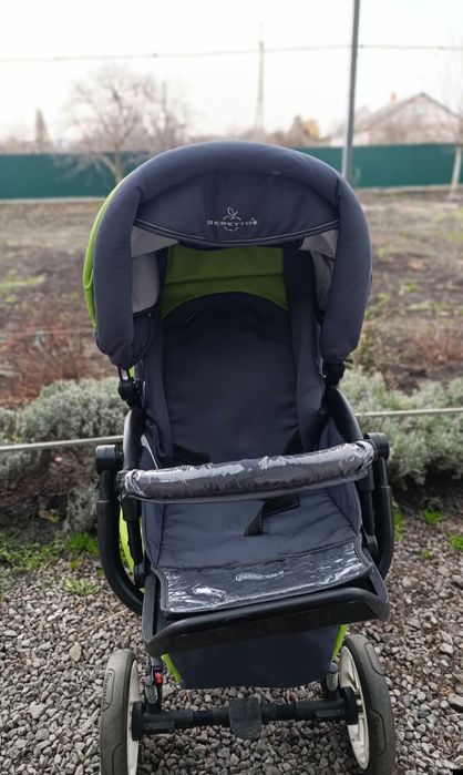 Продам візочок 2/1