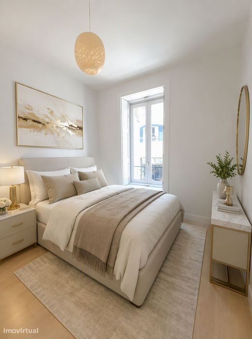 Apartamento T1 no coração do Chiado, com garagem e arrecadação