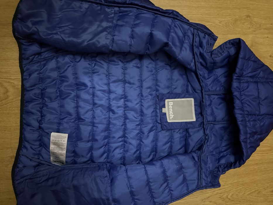 Куртка 7-8 років