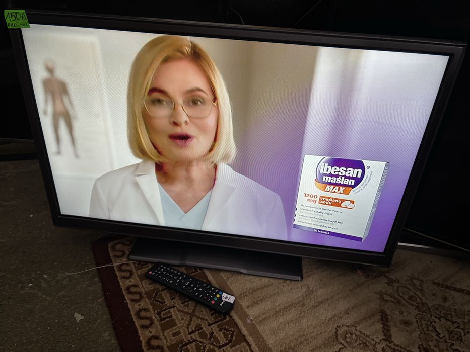 Telewizor 32 cale z pilotem przywieziony z Niemiec