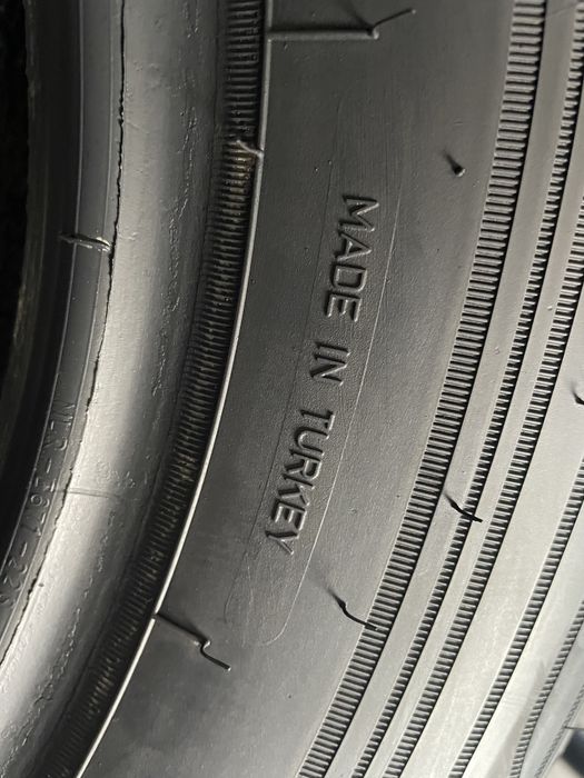 Шини 205/75/16с - 4шт Goodyear Vector4Seasons Cargo