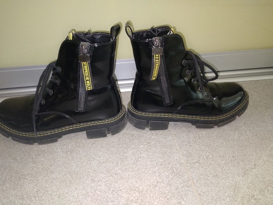 Утеплені демі сапожки, шкіряні, 35р,22см