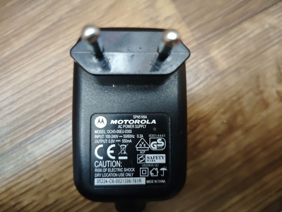 Продам блок живлення для телефону Motorola