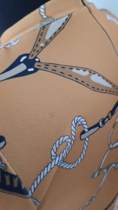 Musztardowa wzorzysta sukienka Mosquito XS