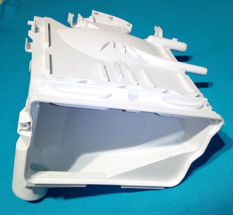 Душевой бокс на BOSCH серии Maxx, патрубки, пластик.