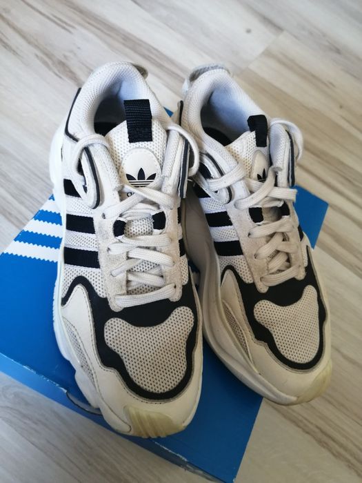 Adidas Magmur Runner