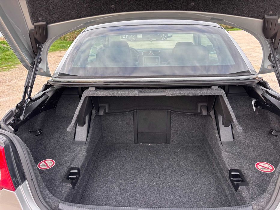 VW EOS 1.6 FSI de 2007 - Optimo estado