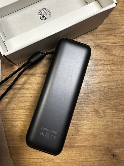 Anker power 25000 mAh 165W PD Built-In Double USB-C Cables