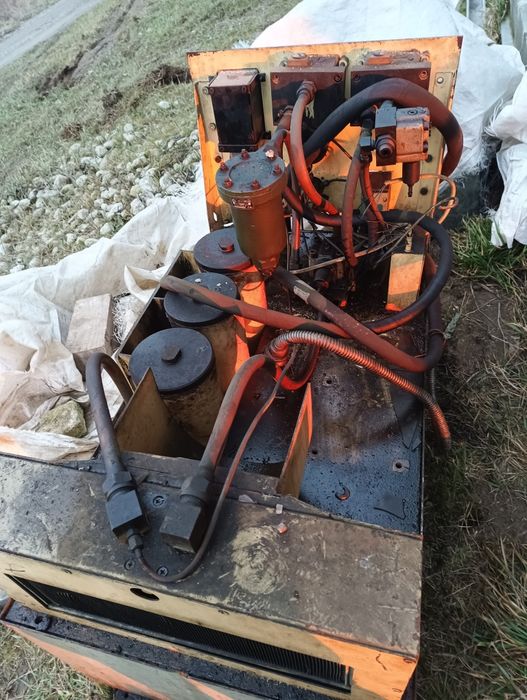 Маслостанція .Гідростанція .Станція ерозійного станка