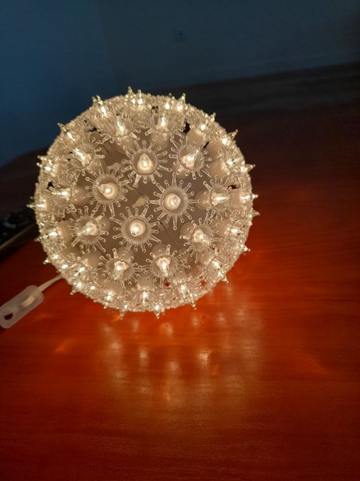 Kula led barwa światła ciepla