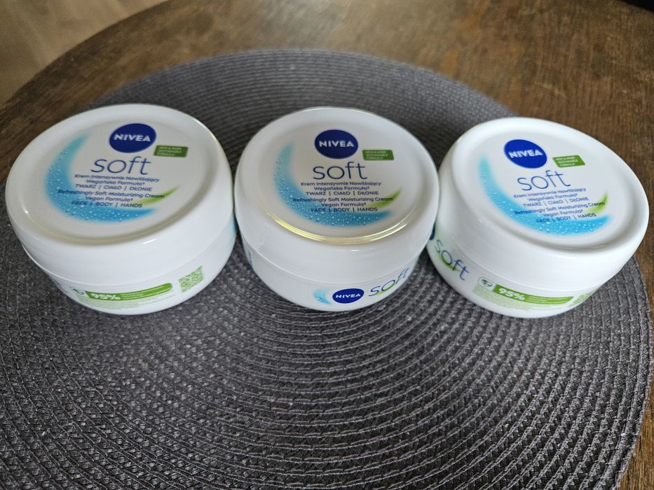 Krem Nivea soft 300ml - 3 sztuki