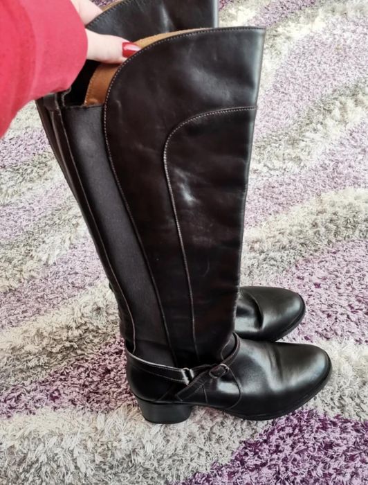 Czarne kozaki damskie