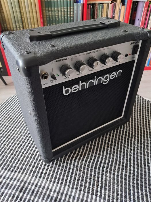 Behringer HA-10G combo piecyk gitarowy wzmacniacz głośnik 10W
