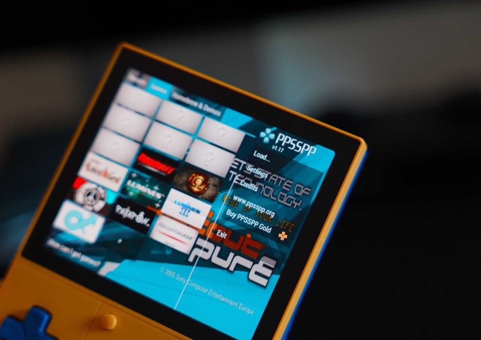 Retroid Pocket Classic PKM Yellow