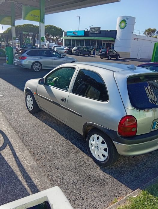 Corsa b 1.5 TD comercial