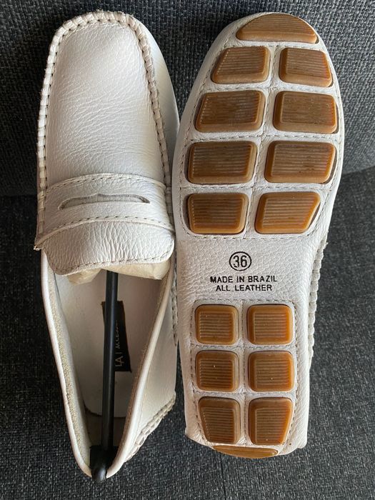 Sapato Mocassim em pele genuína brancos nº35-36