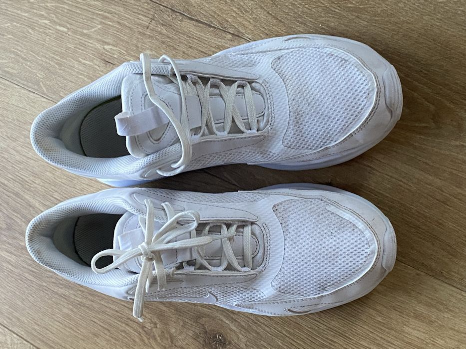 Nike 44 Air Max Bolt buty białe męskie