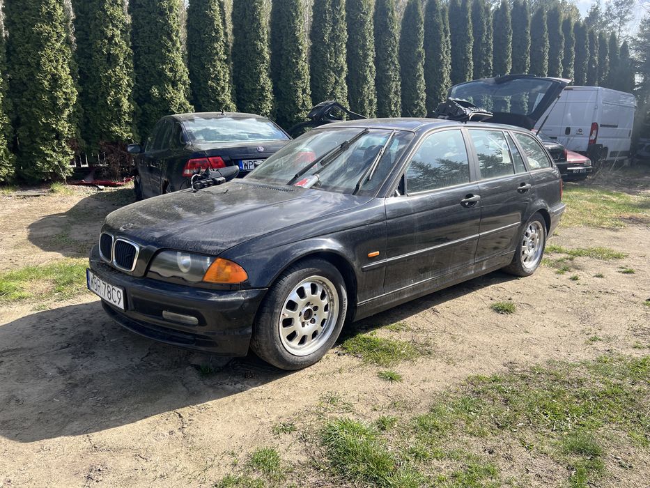 Bmw e46 przed lift. Cały na czesci !