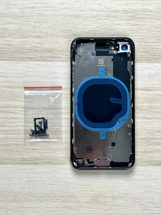 Korpus do iPhone 8 – Czarny – nowy – komplet