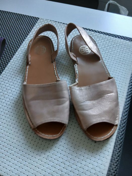 Sandały damskie roz.  41 wkładka 26,5cm.