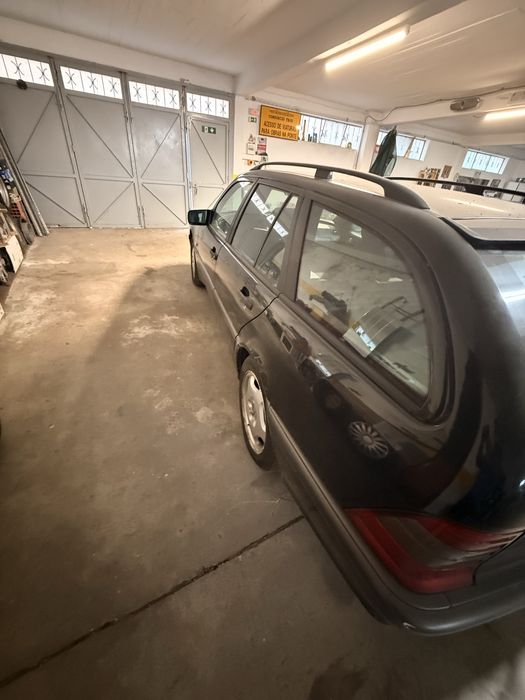 Mercedes-Benz 220 – 1999 — photo 4