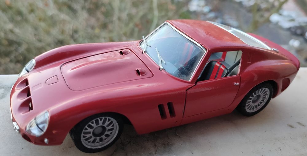 Ferrari 250 GTO (1962) Burago 1/24