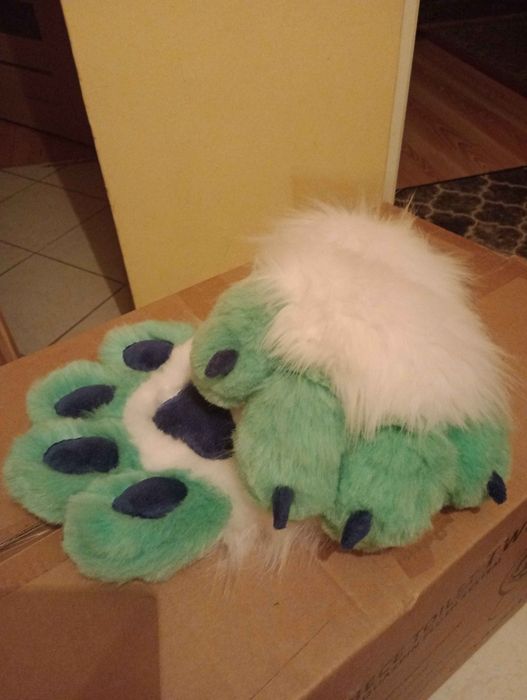 fursuit furry hand paws handpaws łapki custom na zamówienie