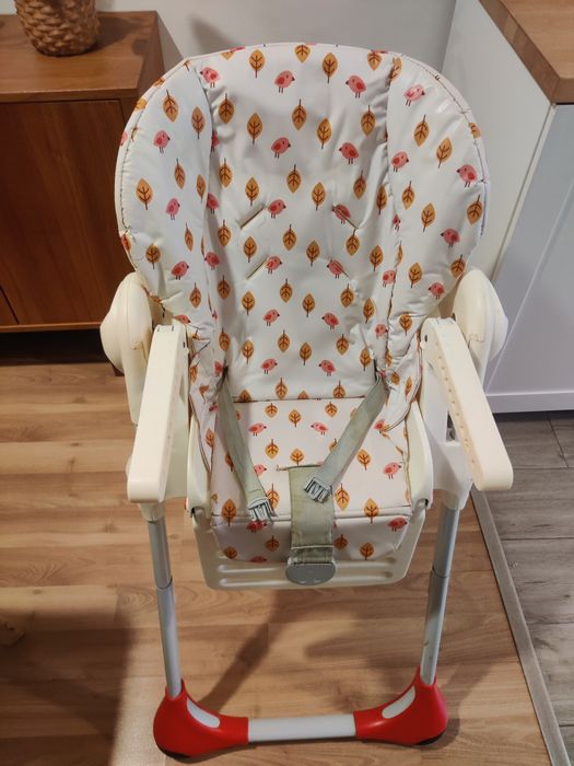 Dá-se cadeira de bebe