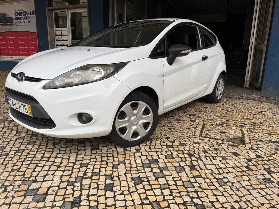 Ford Fiesta VI Van 1.4 TDCi 2011 - Poucos km