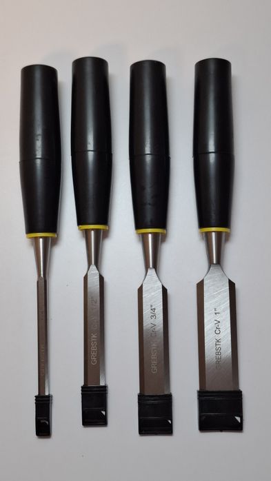 Набір стамесок у сумці для зберігання