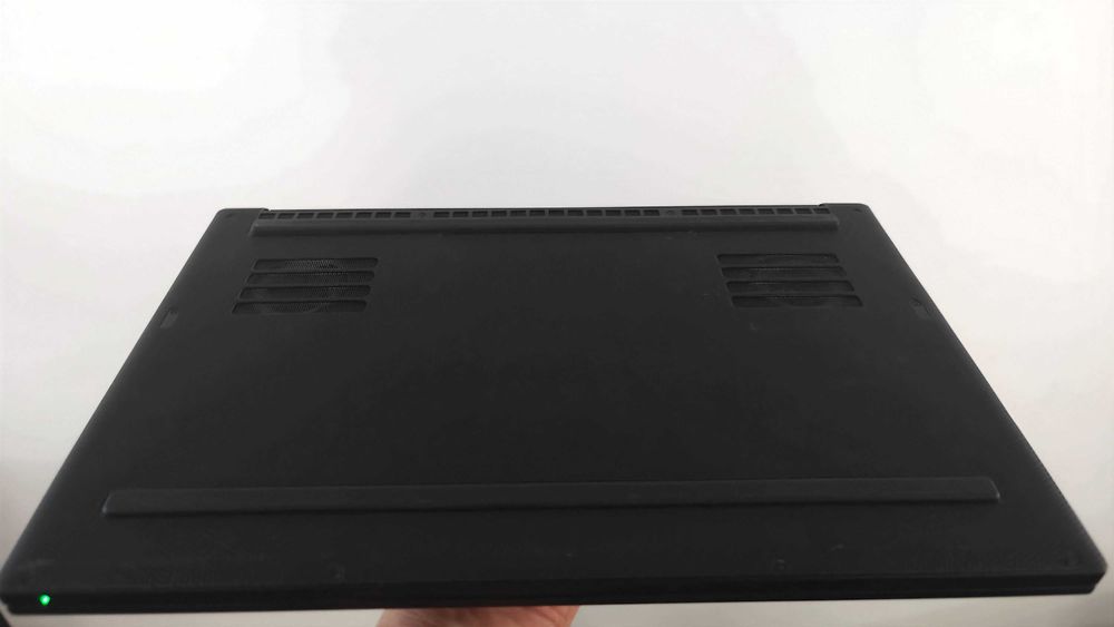 Razer Blade 15 / i7 / RTX3070 / 2TB SSD / 16GB RAM