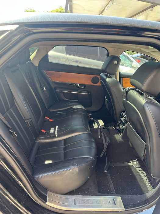Jaguar XJL para peças