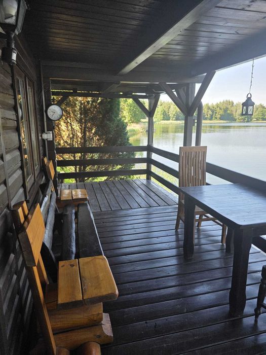 Przytulny drewniany domek + SAUNA nad jeziorem