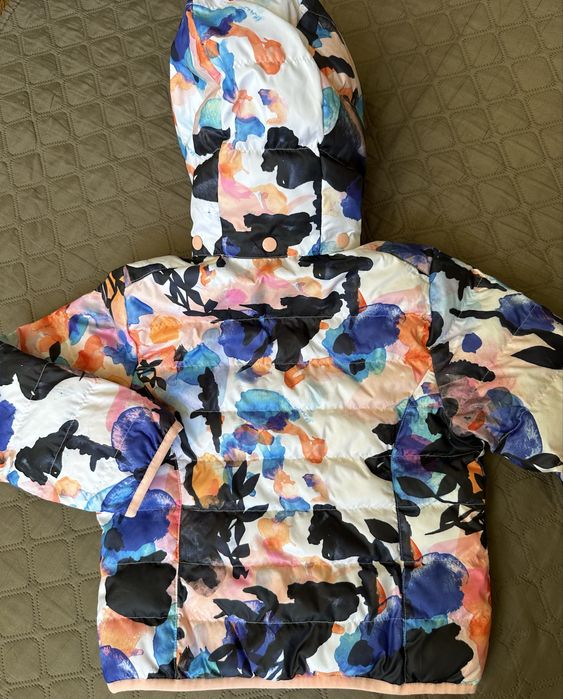 Куртка  adidas оригінал р.110